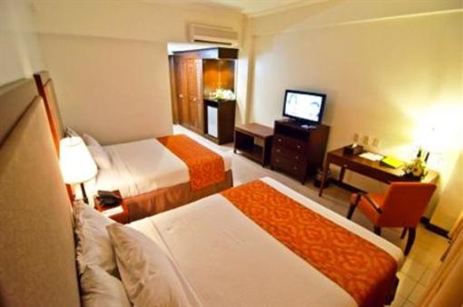 фото отеля Lima Park Hotel Malvar