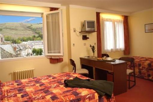 фото отеля Hotel Beausejour Chaudes-Aigues