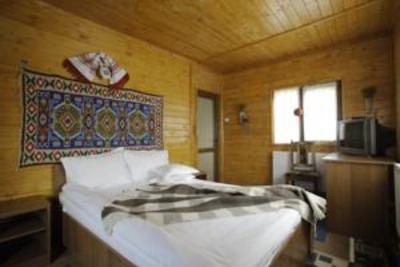 фото отеля Complex Turistic Barlogul Ursului