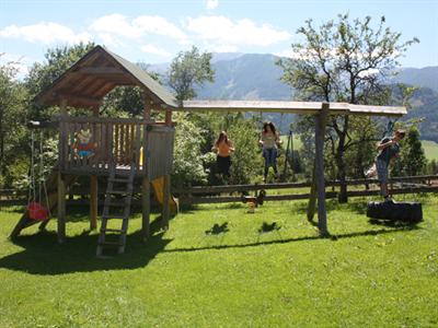 фото отеля Bauernhof Baby & Kinderhof Mittermair