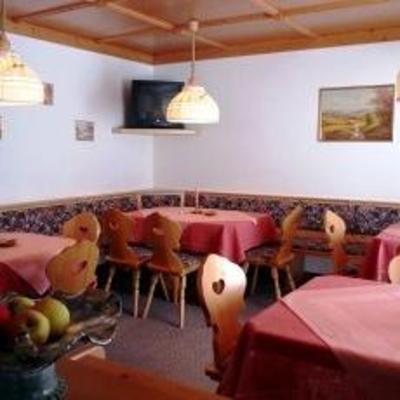 фото отеля Sportpension Intermontana Sankt Leonhard im Pitztal