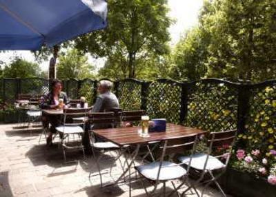 фото отеля Rottalblick AppartmentHotel Bad Griesbach