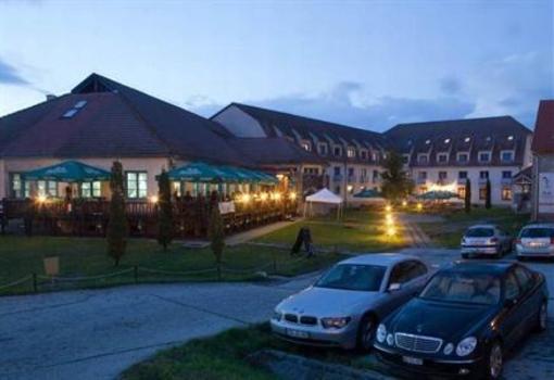 фото отеля Hotel Salvator Miercurea Ciuc