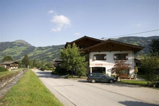 фото отеля Fuchs Pension Brixen Im Thale