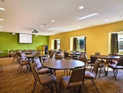 фото отеля Microtel Inn Suites Columbia