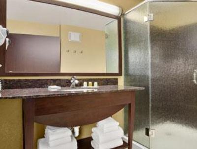 фото отеля Microtel Inn and Suites Buda