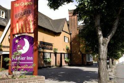 фото отеля Premier Inn Hayes Heathrow London