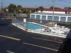 фото отеля Deluxe Inn Sarasota