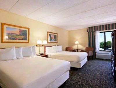 фото отеля Ramada Xenia