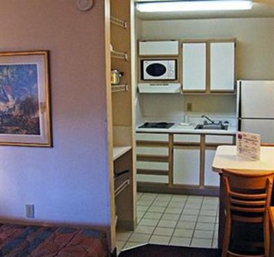 фото отеля Studio 6 Ft Worth - North Richland Hills