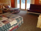 фото отеля Lolo Hot Springs Lodge