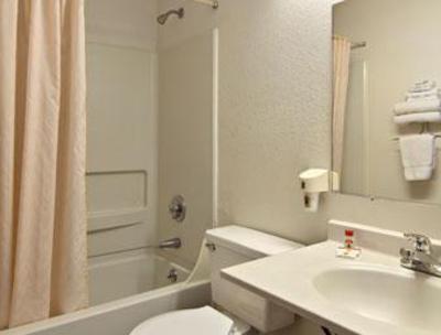 фото отеля Super 8 Motel Franklin / Middletown