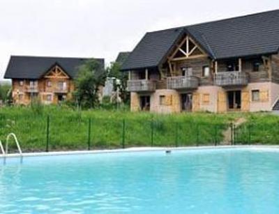 фото отеля Residhotel Le Bois De La Reine Besse-et-Saint-Anastaise