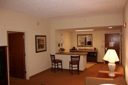фото отеля Hampton Inn Woodbridge
