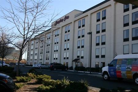фото отеля Hampton Inn Woodbridge