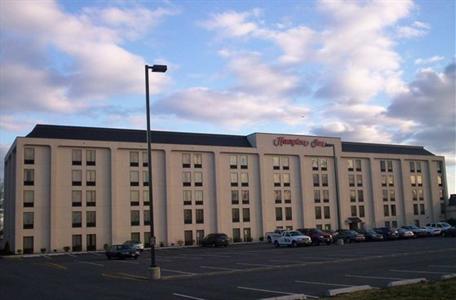 фото отеля Hampton Inn Woodbridge