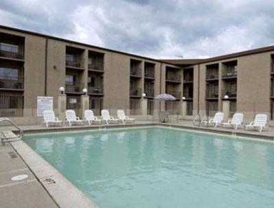 фото отеля Howard Johnson Express Inn Blackwood