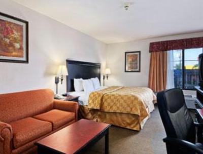 фото отеля Super 8 Farmers Branch North Dallas