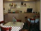 фото отеля Tarzana Inn