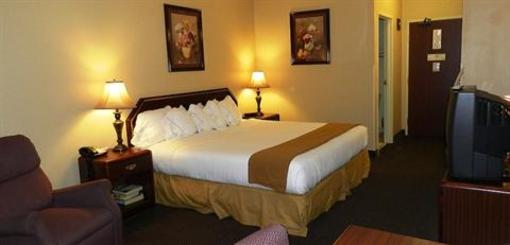 фото отеля Luxury Inn & Suites Troy (Missouri)