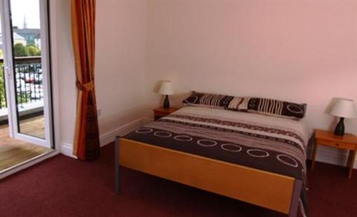 фото отеля Rowan Tree Hostel