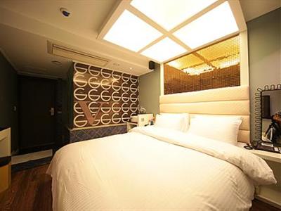 фото отеля Shinchon Vogue Hotel Seoul