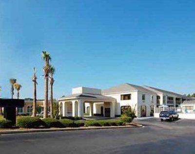 фото отеля Quality Inn & Suites Orangeburg