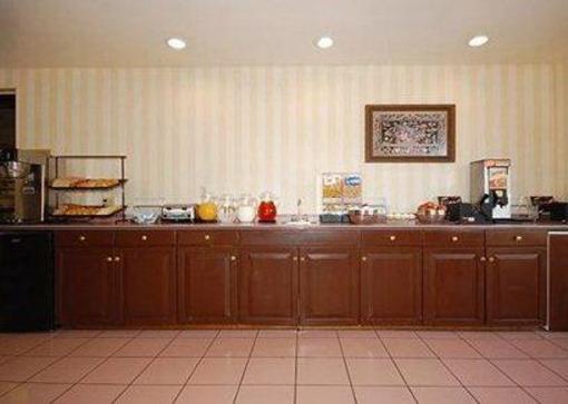 фото отеля Quality Inn & Suites Orangeburg
