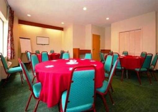 фото отеля Sleep Inn & Suites Ashtabula