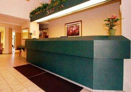 фото отеля Sleep Inn & Suites Ashtabula