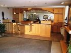 фото отеля LivINN Hotel Maplewood