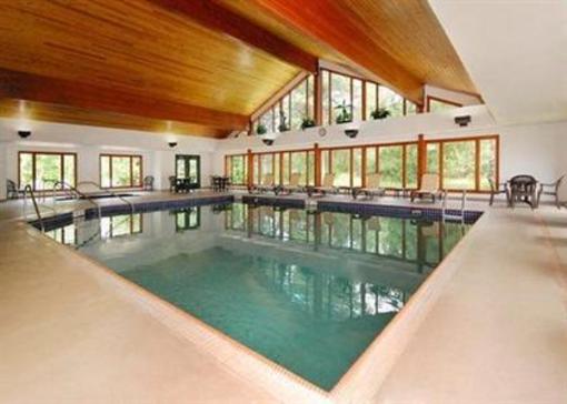 фото отеля Comfort Suites Hayward (Wisconsin)