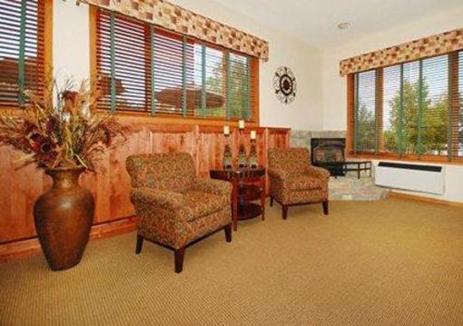 фото отеля Comfort Suites Hayward (Wisconsin)