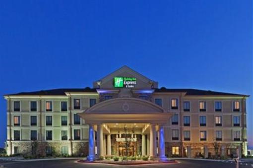 фото отеля Holiday Inn Express Hotel & Suites Poteau