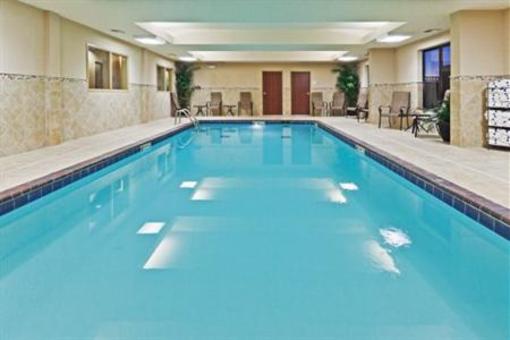 фото отеля Holiday Inn Express Hotel & Suites Poteau