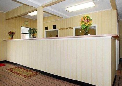 фото отеля Econo Lodge Inn & Suites Lugoff