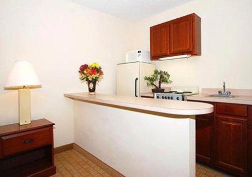 фото отеля Econo Lodge Inn & Suites Lugoff