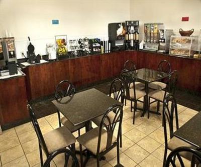 фото отеля Surfside Oceanfront Inn & Suites