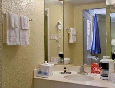 фото отеля Venetian Inn & Suites Houston
