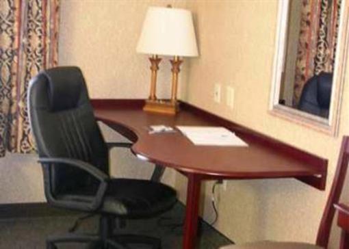 фото отеля Hampton Inn & Suites Toledo-Perrysburg