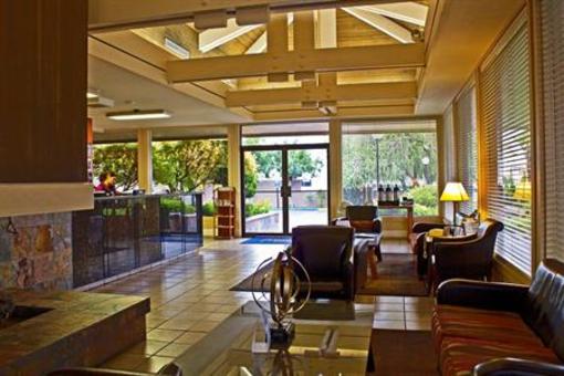 фото отеля Best Western Plus Village Inn