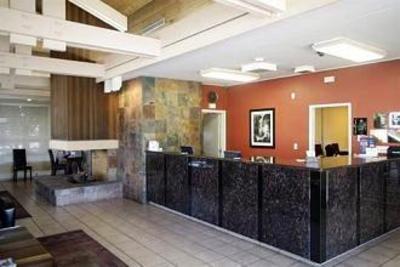 фото отеля Best Western Plus Village Inn