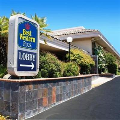 фото отеля Best Western Plus Village Inn