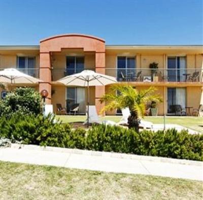 фото отеля Sundowner Ocean View Motel Perth