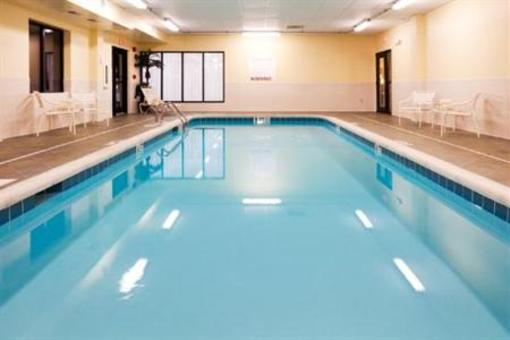 фото отеля Holiday Inn Express Knoxville Strawberry Plains