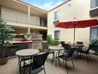 фото отеля Howard Johnson Inn & Suites - Reseda