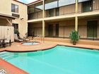 фото отеля Howard Johnson Inn & Suites - Reseda
