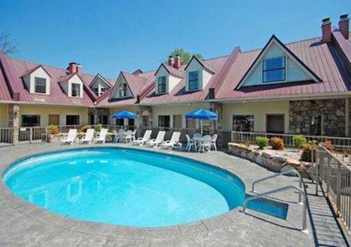 фото отеля Econo Lodge Inn & Suites Gatlinburg