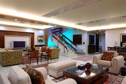 фото отеля Lahoya Suites Beirut
