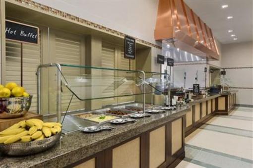 фото отеля Embassy Suites Orlando Lake Buena Vista South